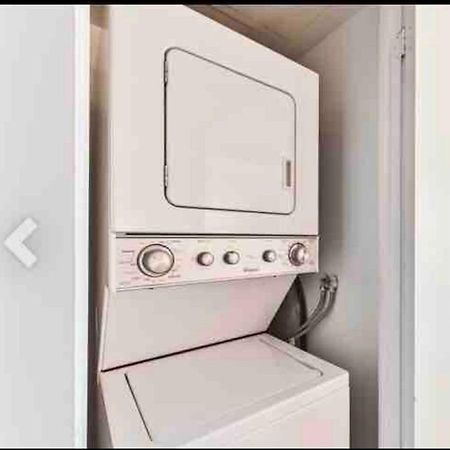 Apartament Beautiful Unit In Heart Of Downtown Toronto Zewnętrze zdjęcie